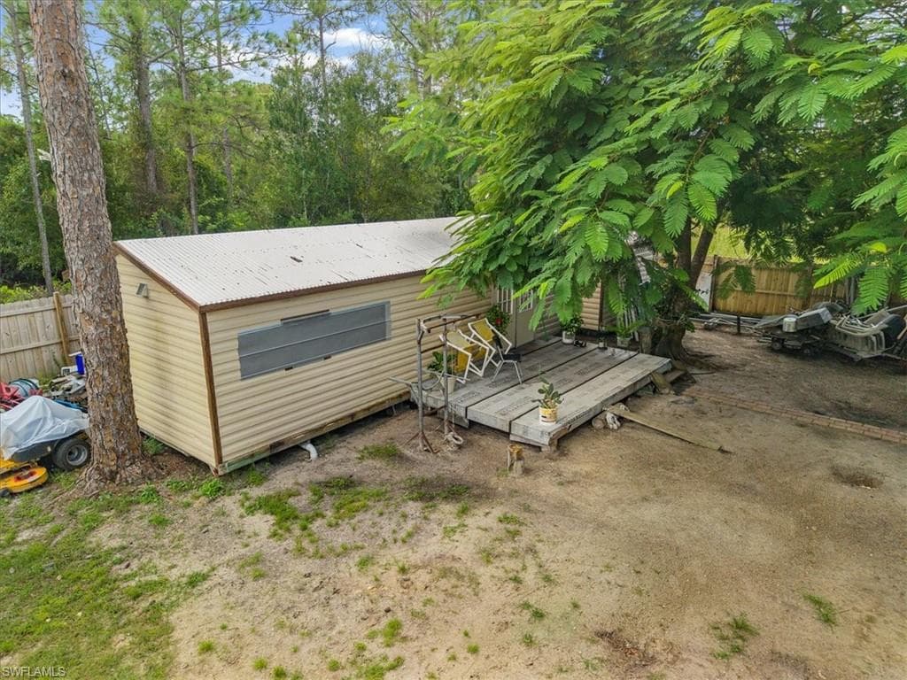 916 Euclid Ave, Lehigh Acres, FL 33972-41