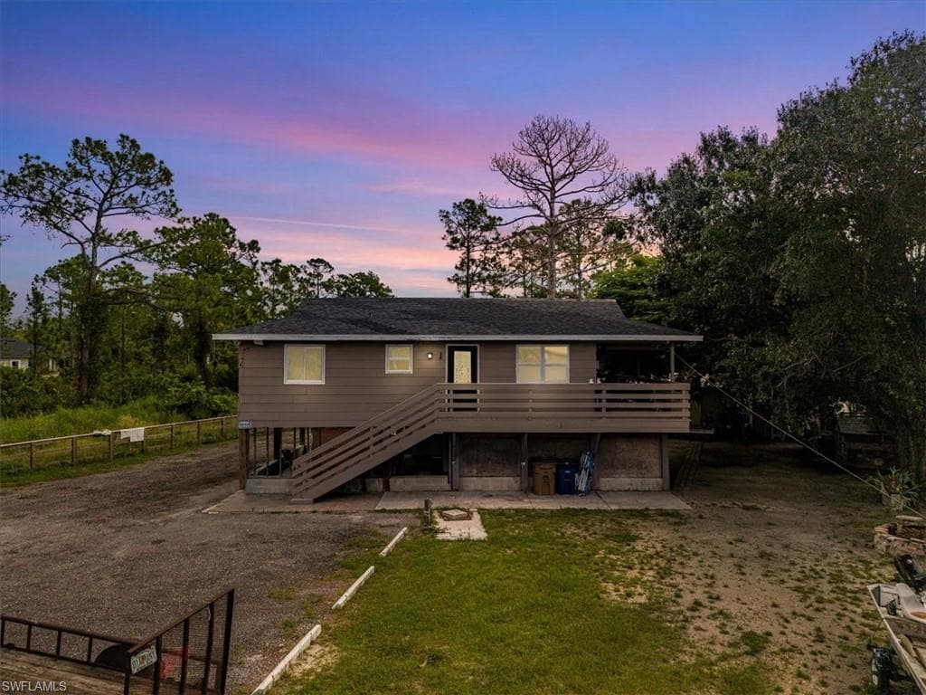 916 Euclid Ave, Lehigh Acres, FL 33972-48