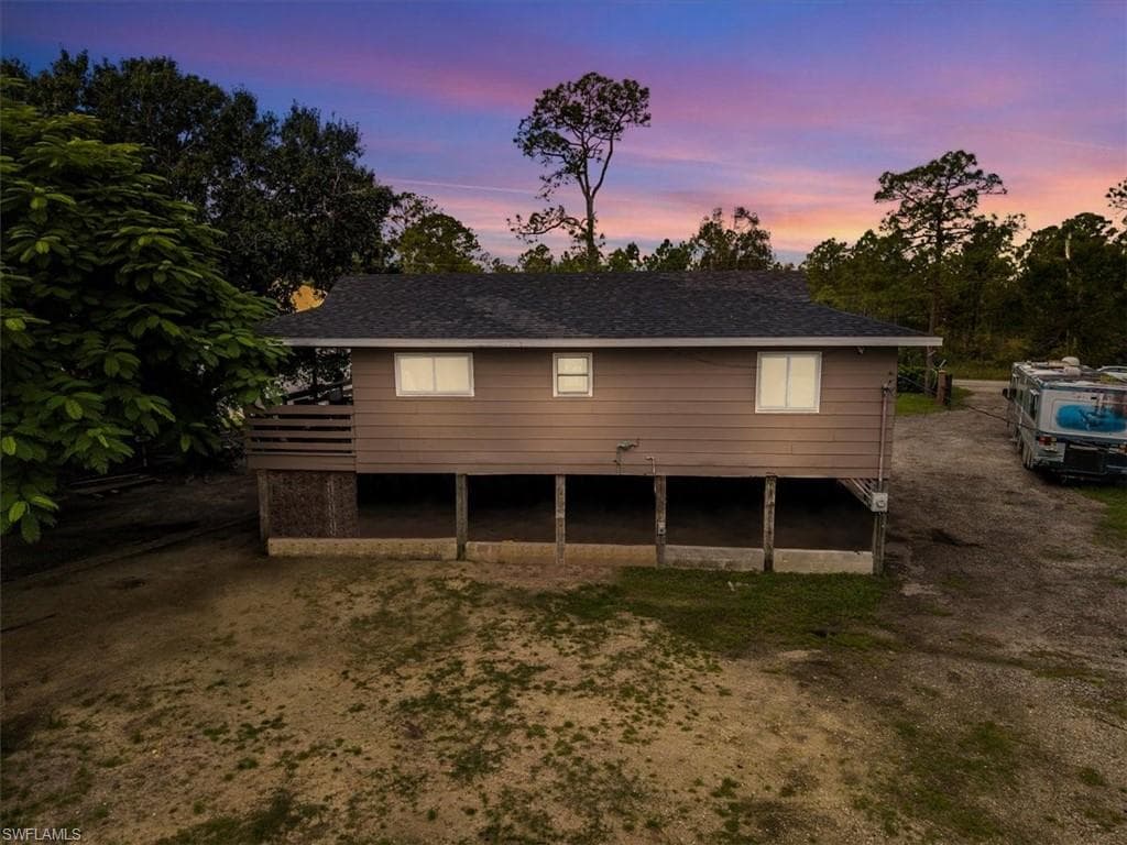 916 Euclid Ave, Lehigh Acres, FL 33972-49