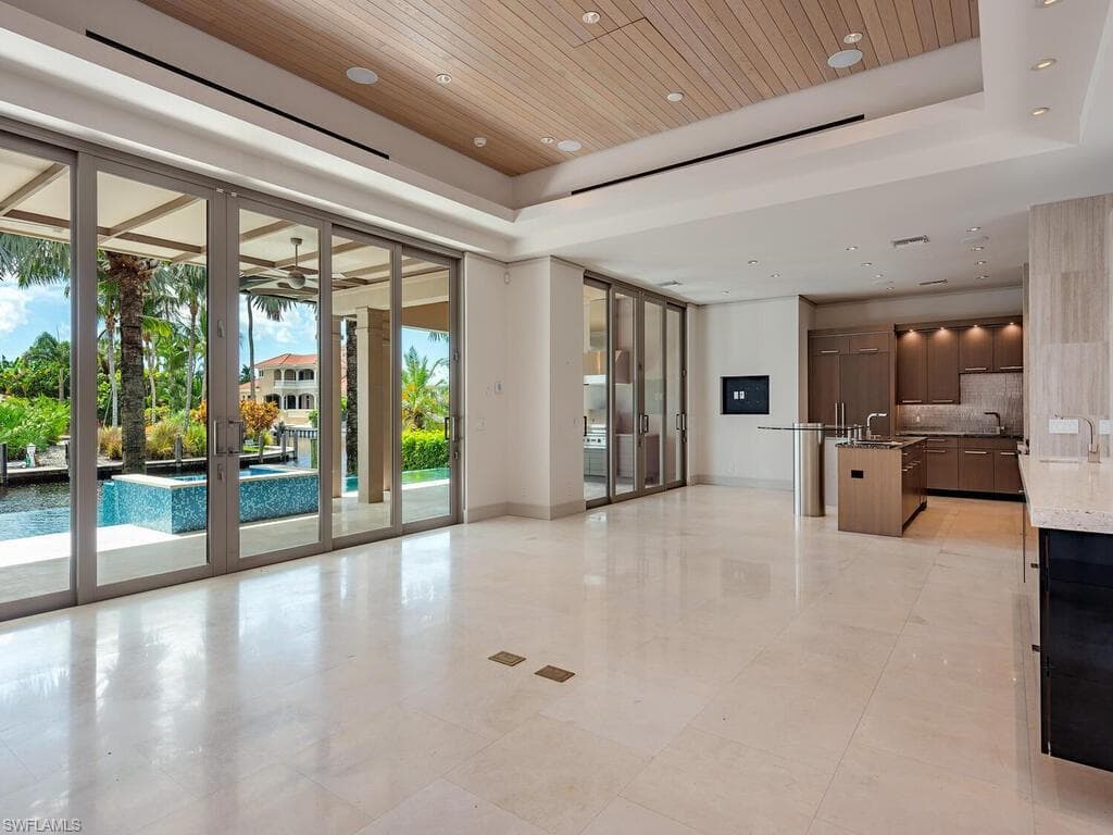 1460 Jewel Box Ave, Naples, FL 34102-11