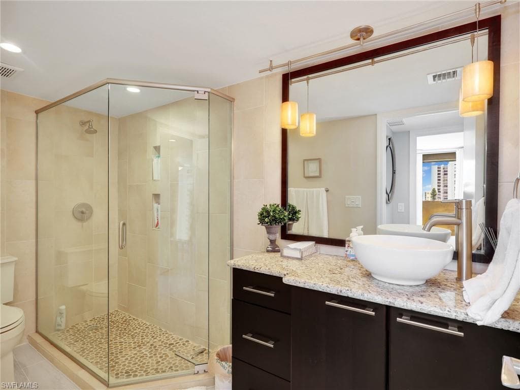 4001 Gulf Shore Blvd N 603, Naples, FL 34103-28