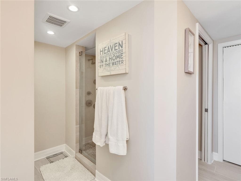 4001 Gulf Shore Blvd N 603, Naples, FL 34103-35