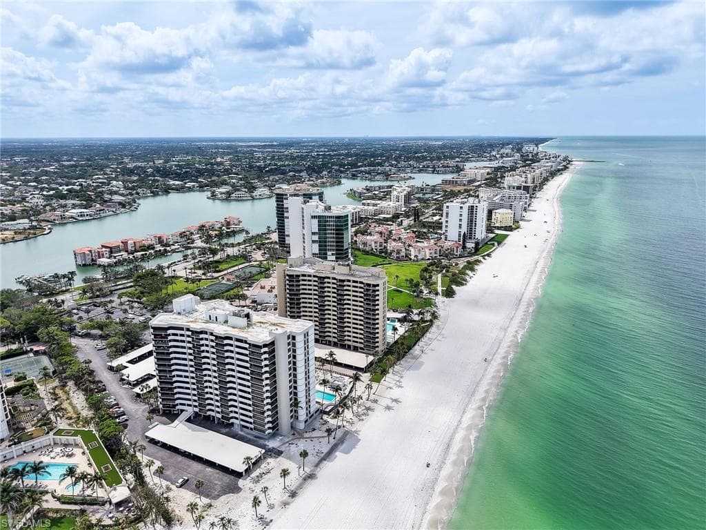 4001 Gulf Shore Blvd N 603, Naples, FL 34103-45