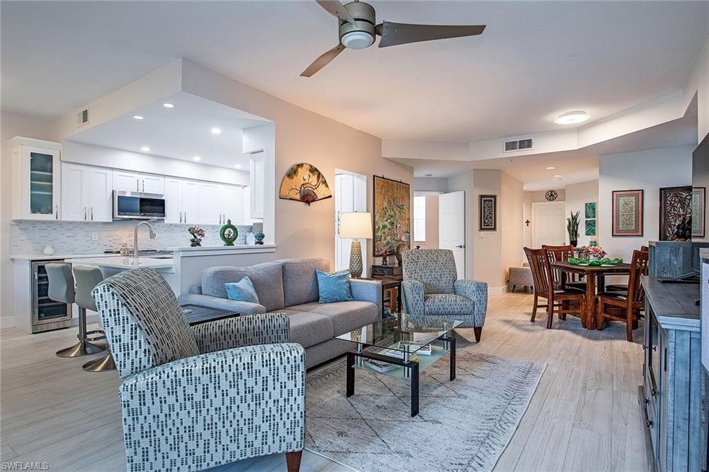 24821 Lakemont Cove Ln 102, Bonita Springs, FL 34134-3