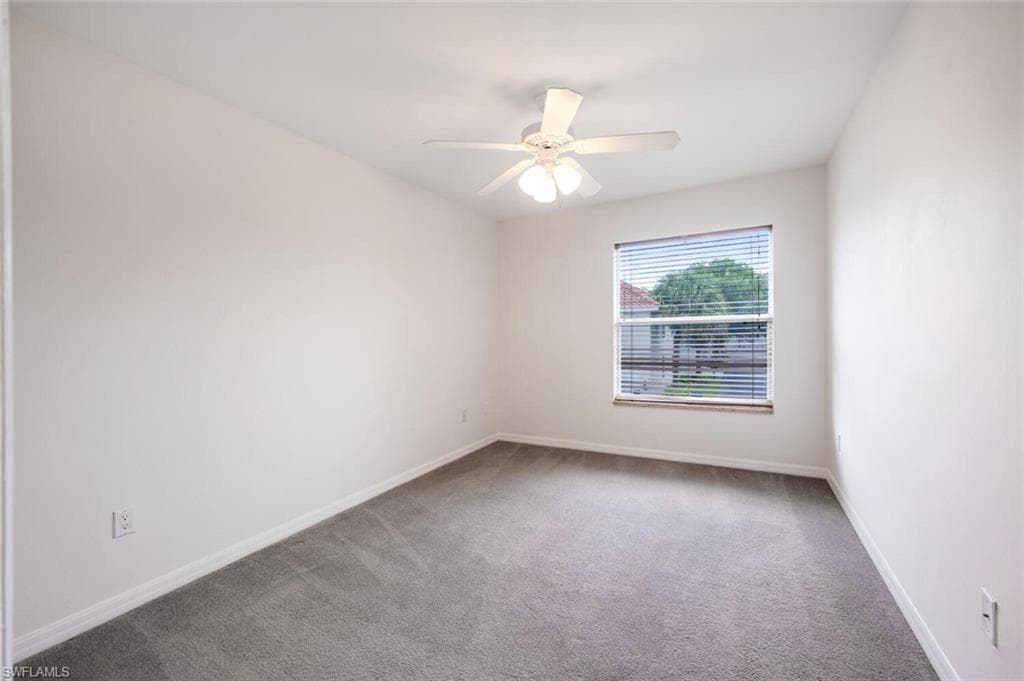 4251 Covey Cir 17c, Naples, FL 34109-23