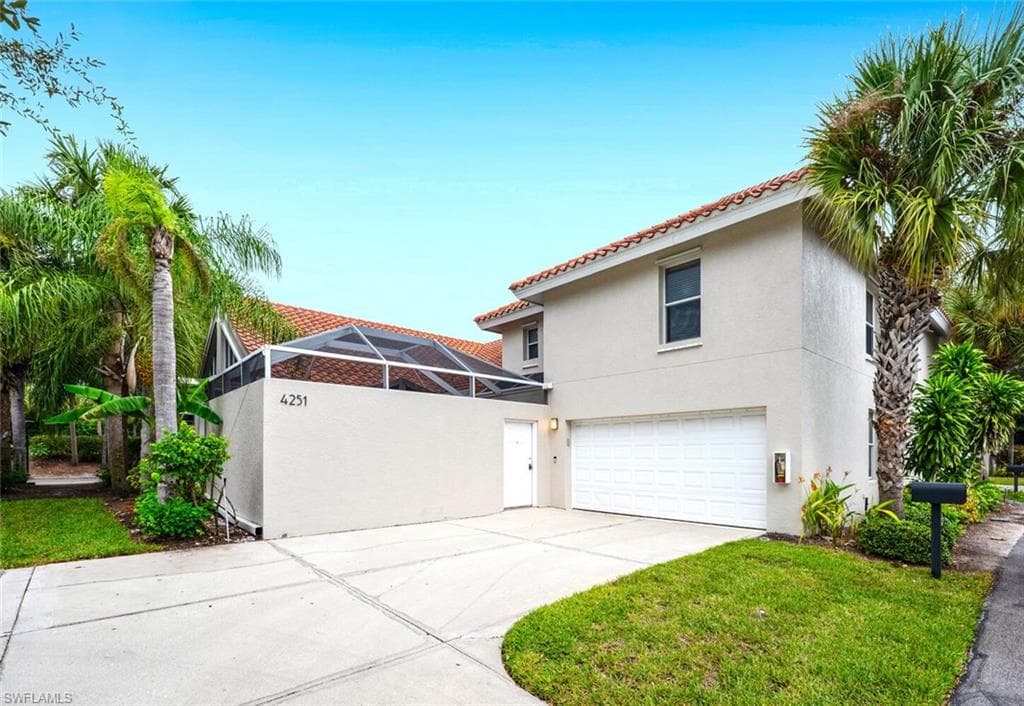 4251 Covey Cir 17c, Naples, FL 34109-2