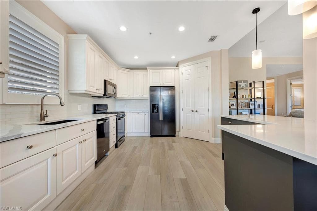 3202 Serenity Ct 102, Naples, FL 34114-10