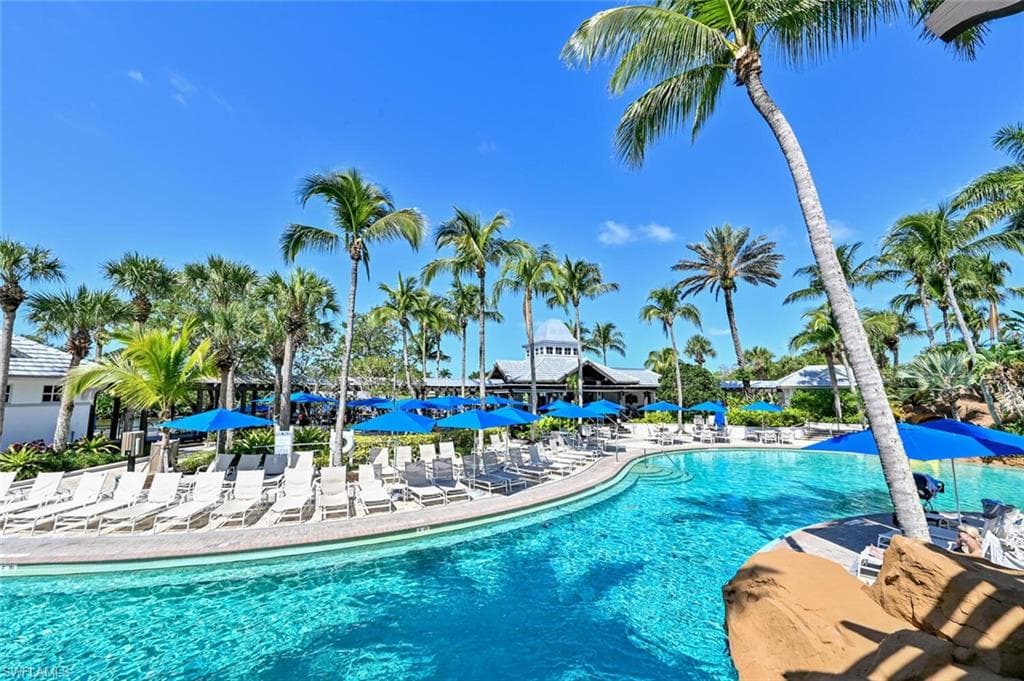 3202 Serenity Ct 102, Naples, FL 34114-42