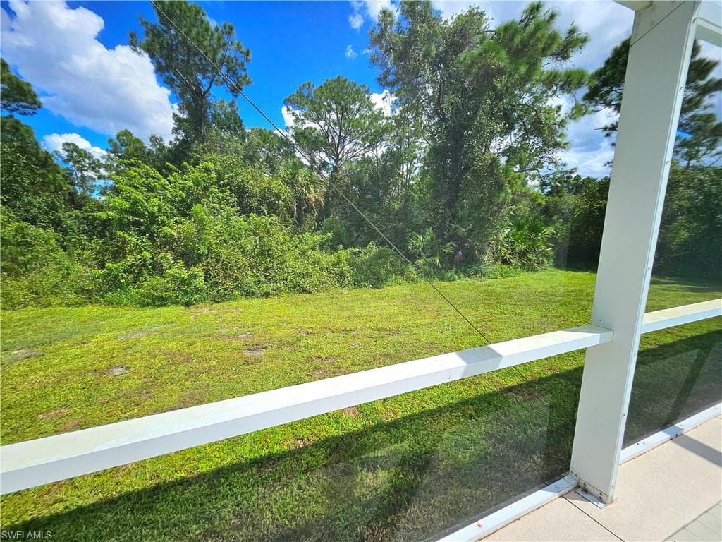 169 Brown Ave S, Lehigh Acres, FL 33974-37