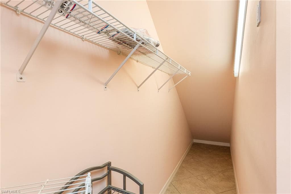 15162 Majorca Bay Dr 2, Naples, FL 34110-18