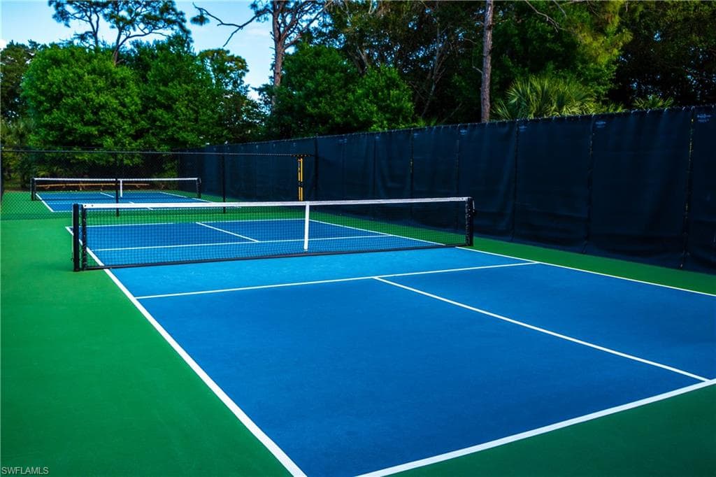 15162 Majorca Bay Dr 2, Naples, FL 34110-43