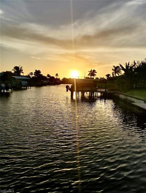 1401 36th Ter, Cape Coral, FL 33904-28