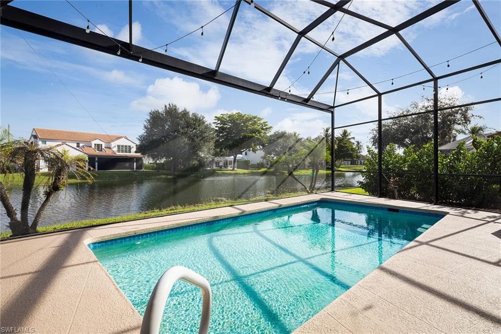 2132 Mission Dr, Naples, FL 34109-23