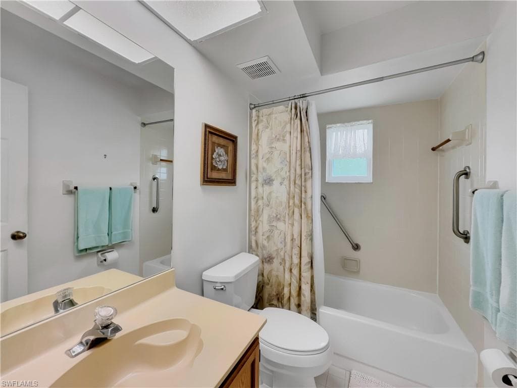 2150 Crown Pointe Blvd D215, Naples, FL 34112-14