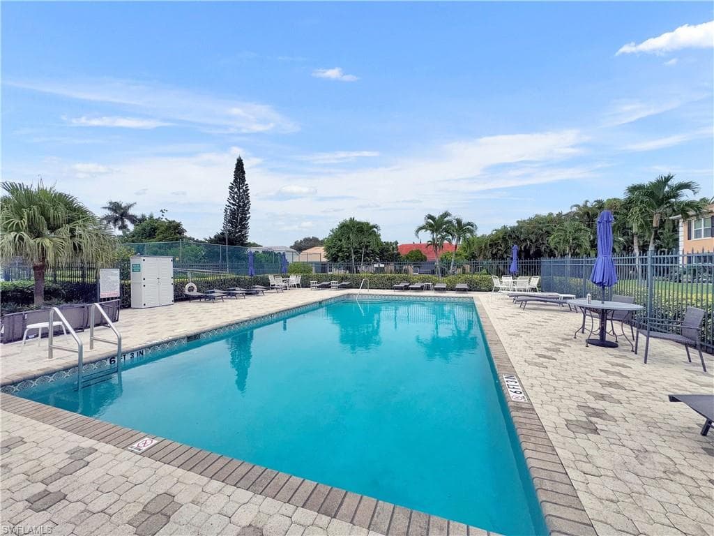 2150 Crown Pointe Blvd D215, Naples, FL 34112-20