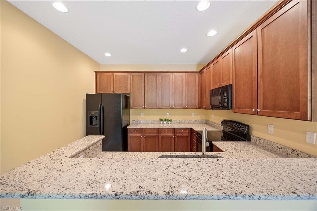 9036 Alturas St 3603, Naples, FL 34113-9