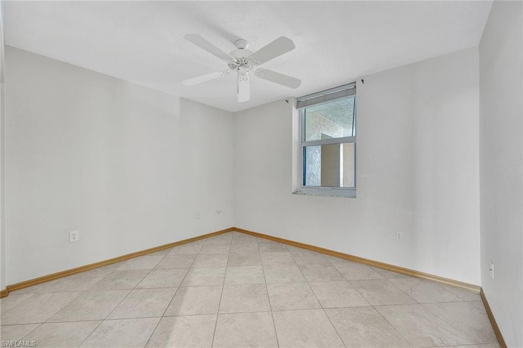 6101 Pelican Bay Blvd 201, Naples, FL 34108-22