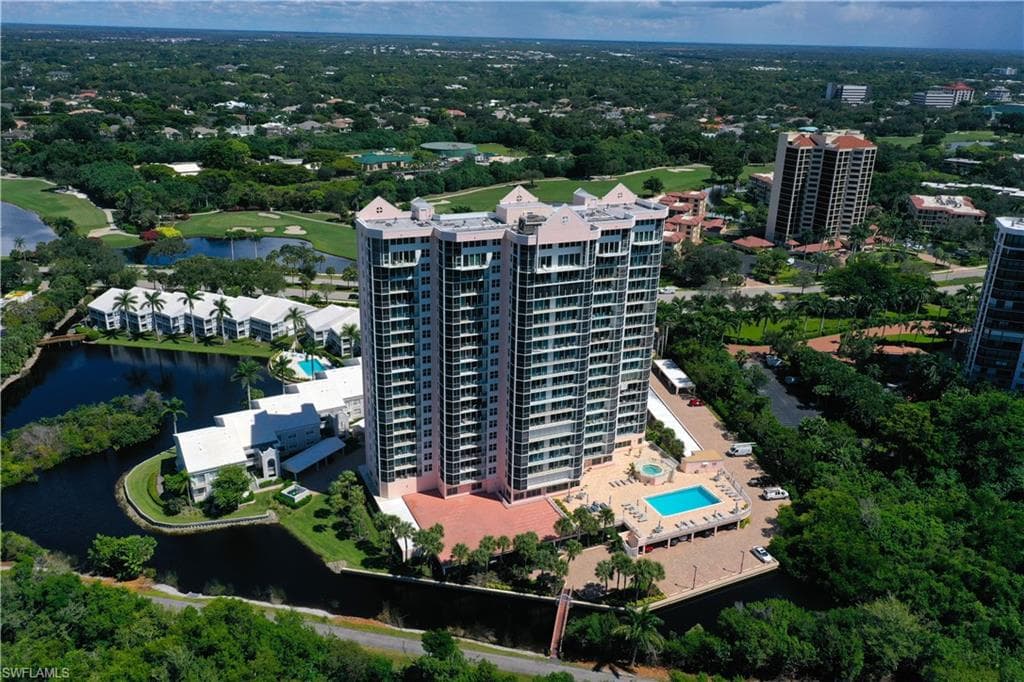 6101 Pelican Bay Blvd 201, Naples, FL 34108-3