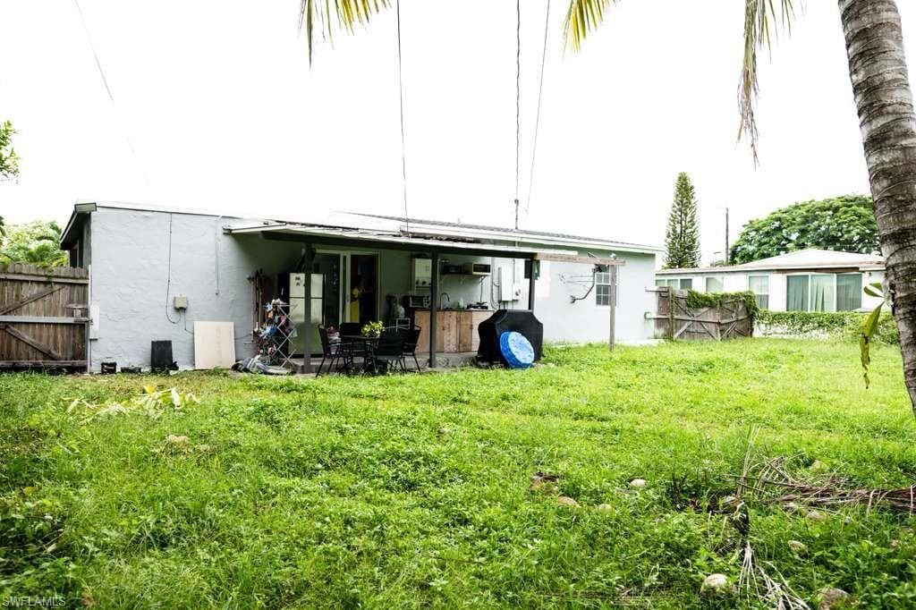 18040 2nd Ct, Miami Gardens, FL 33971-20