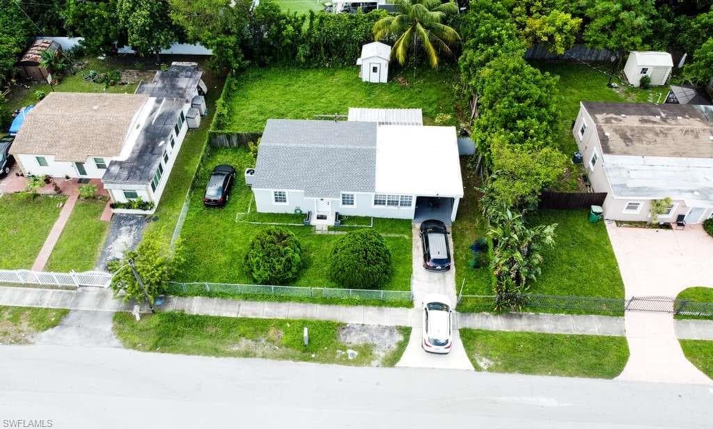18040 2nd Ct, Miami Gardens, FL 33971-30