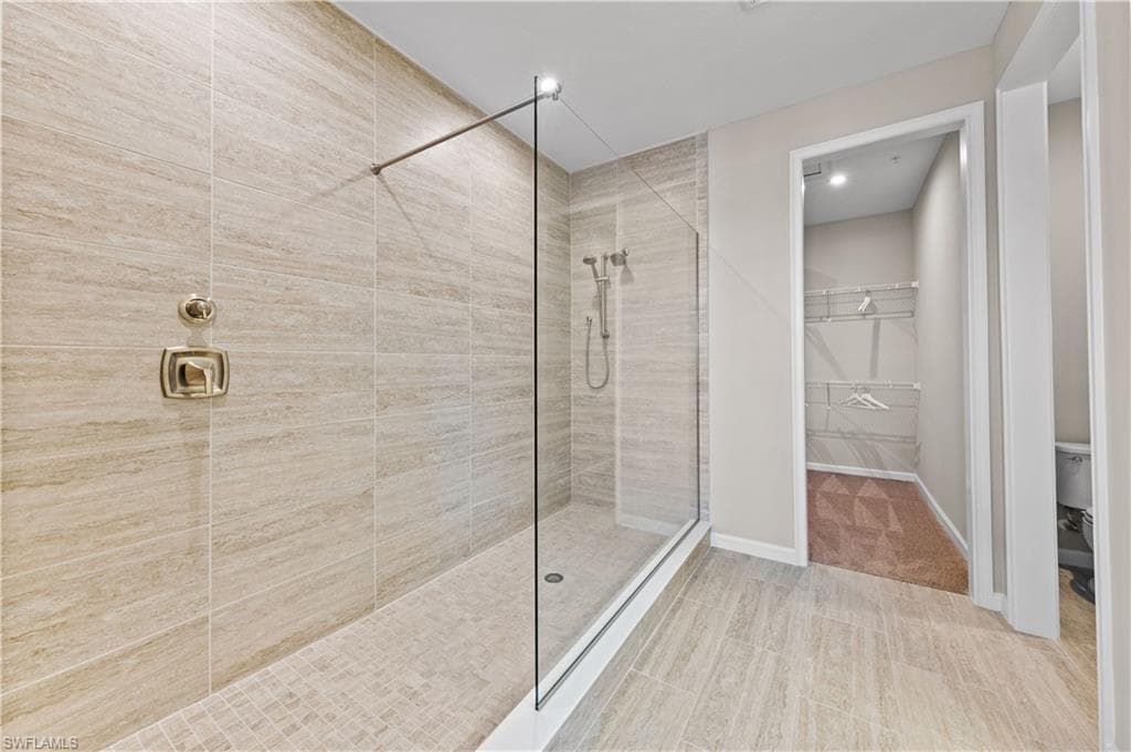 4563 Arboretum Cir 202, Naples, FL 34112-13