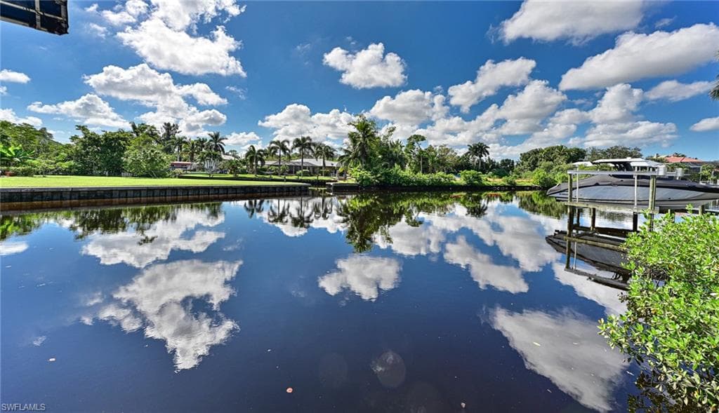 27191 Del Ln, Bonita Springs, FL 34135-8