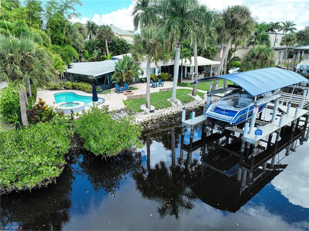 27191 Del Ln, Bonita Springs, FL 34135-36