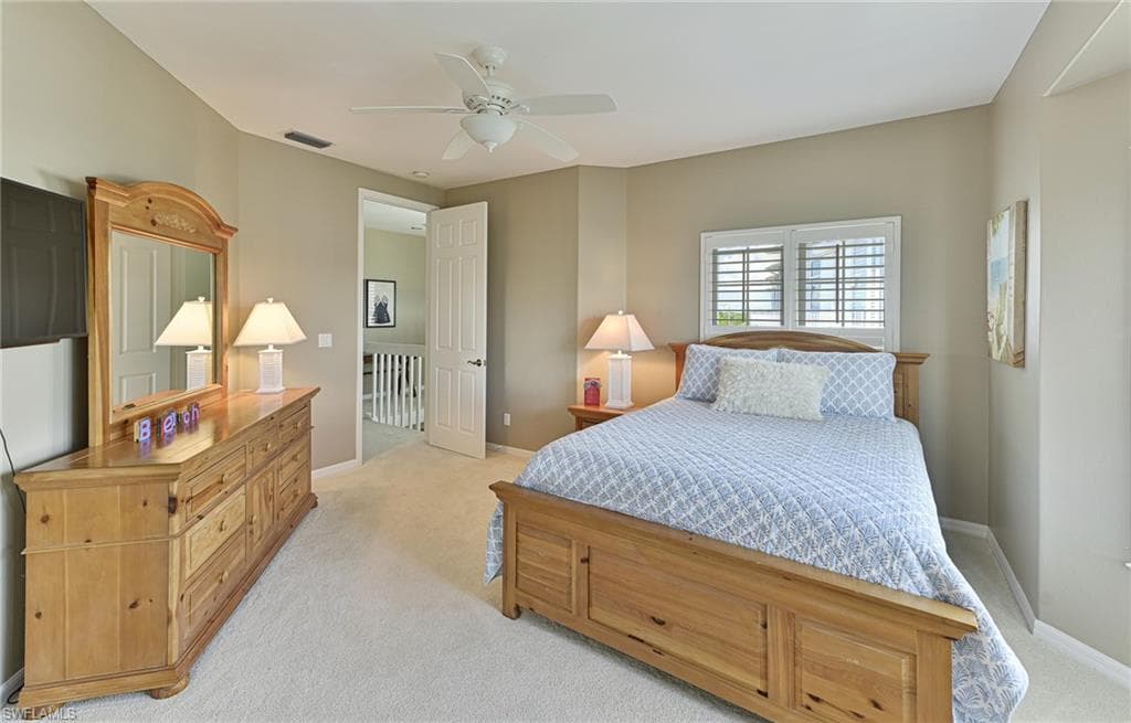 117 Barefoot Cir 18, Bonita Springs, FL 34134-24