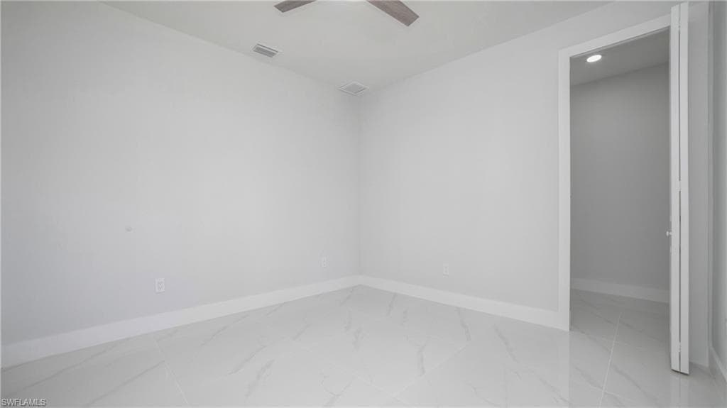 1420 Poinsettia Ave, Lehigh Acres, FL 33972-23