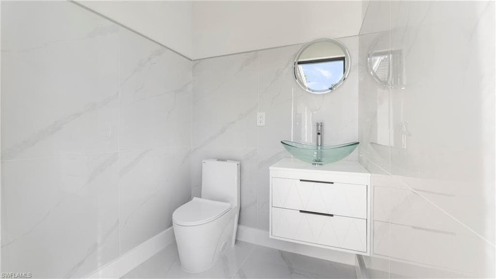 1420 Poinsettia Ave, Lehigh Acres, FL 33972-31