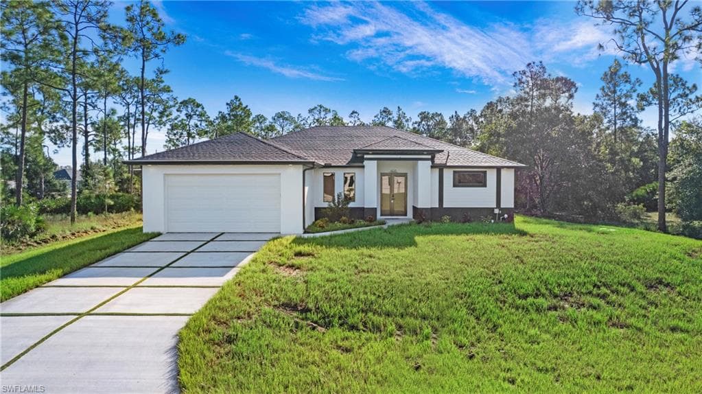 1420 Poinsettia Ave, Lehigh Acres, FL 33972-2