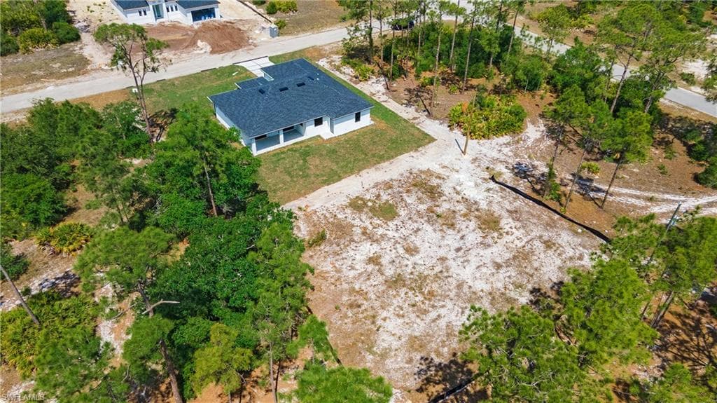 1420 Poinsettia Ave, Lehigh Acres, FL 33972-3