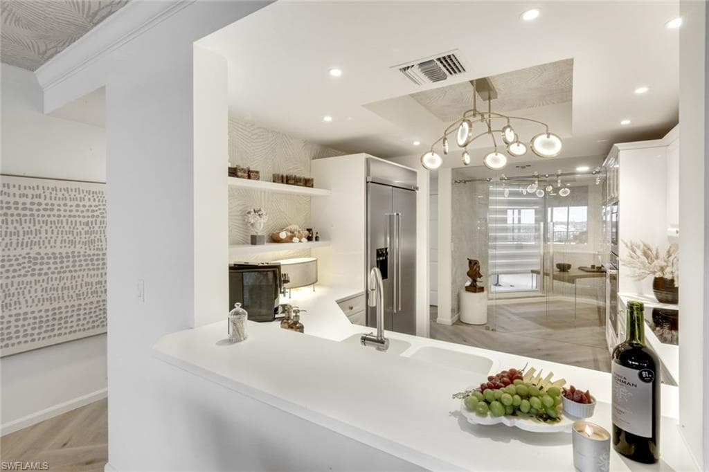 9790 Gulf Shore Dr 505, Naples, FL 34108-15