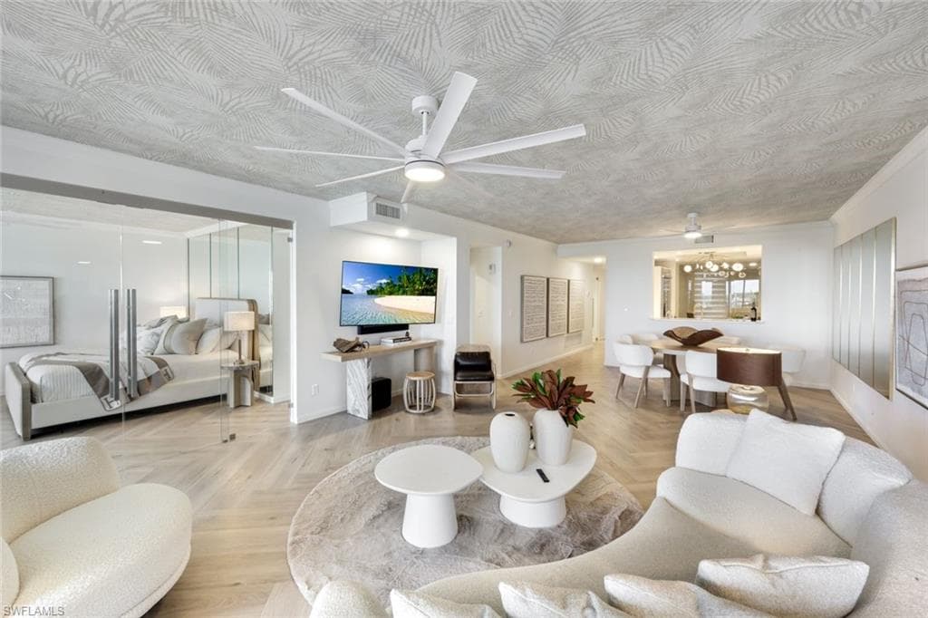 9790 Gulf Shore Dr 505, Naples, FL 34108-6