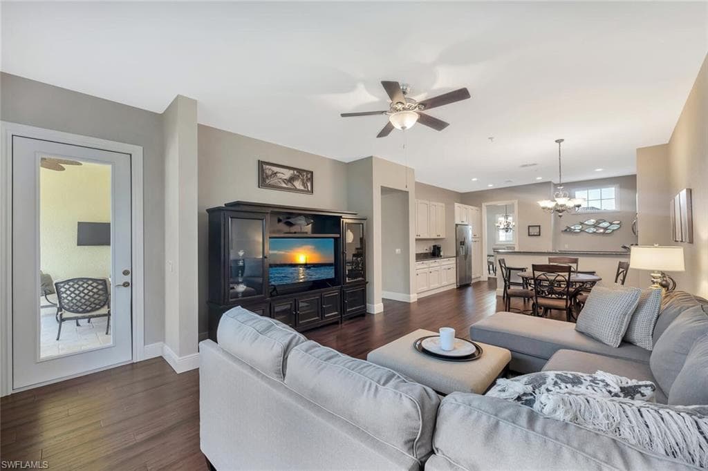 3720 Montreux Ln 203, Naples, FL 34114-16