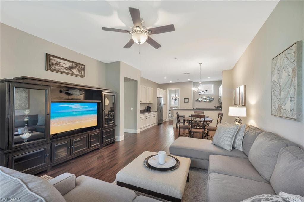 3720 Montreux Ln 203, Naples, FL 34114-17