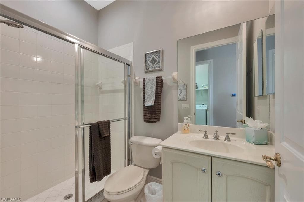 3720 Montreux Ln 203, Naples, FL 34114-32