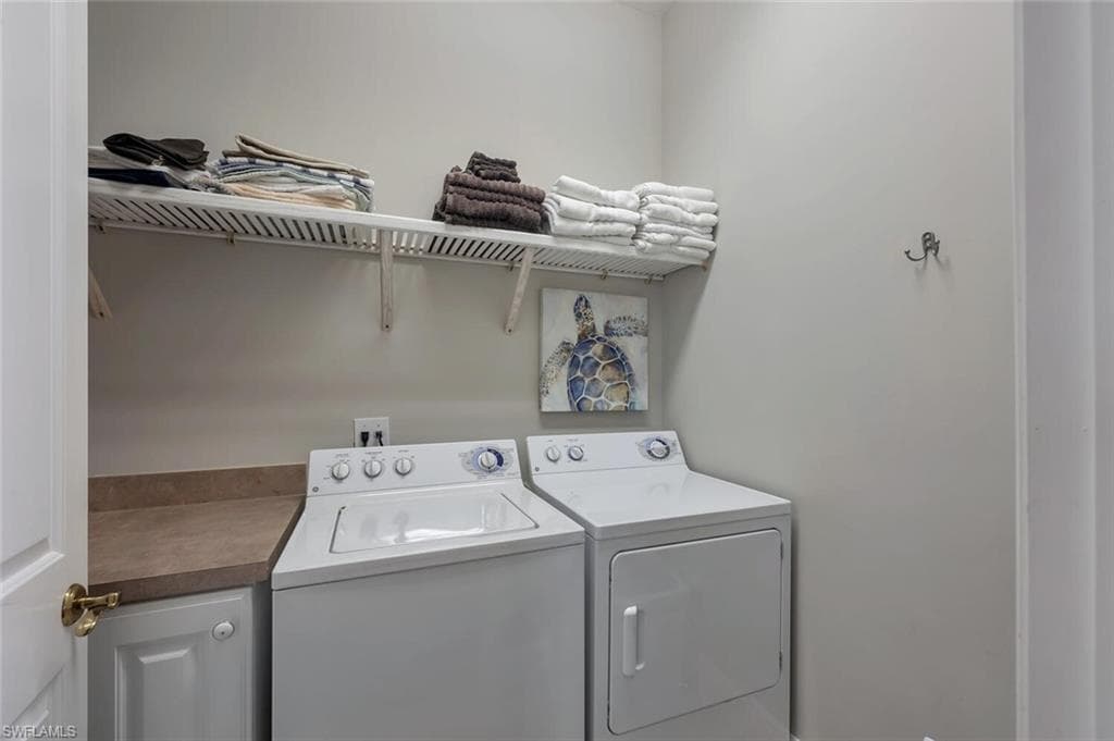 3720 Montreux Ln 203, Naples, FL 34114-33