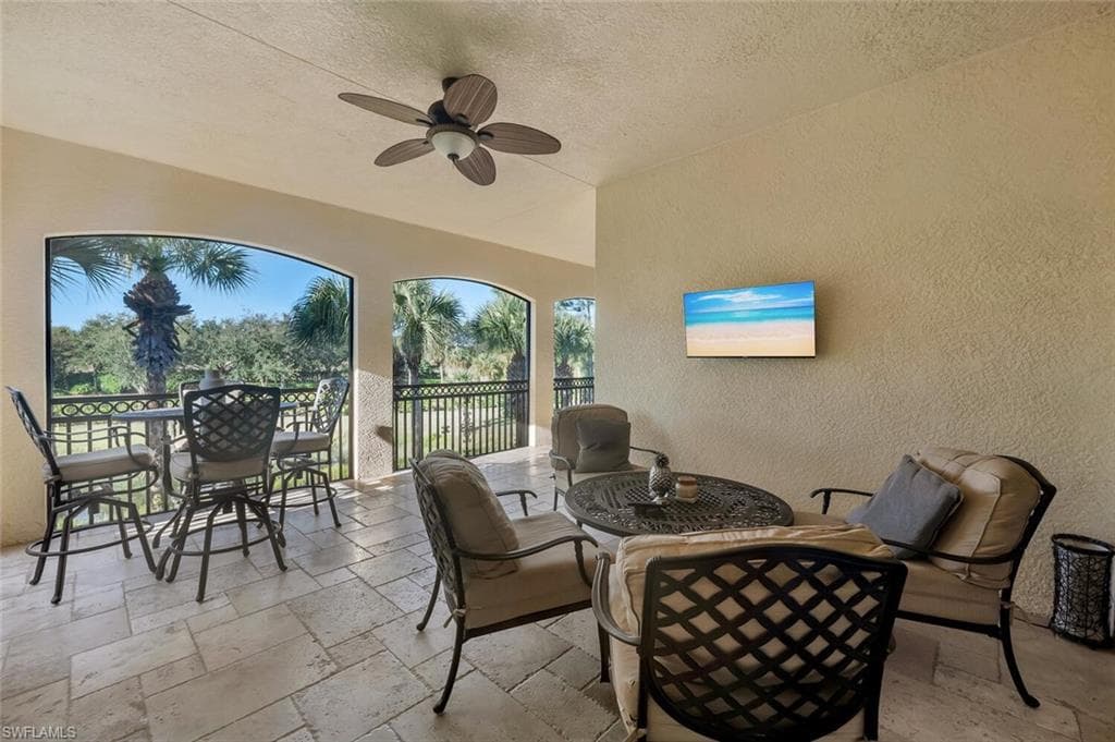 3720 Montreux Ln 203, Naples, FL 34114-4