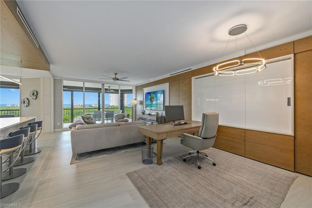 8960 Bay Colony Dr 502, Naples, FL 34108-11