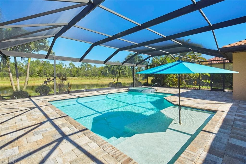 1621 Songbird Ct, Naples, FL 34120-22