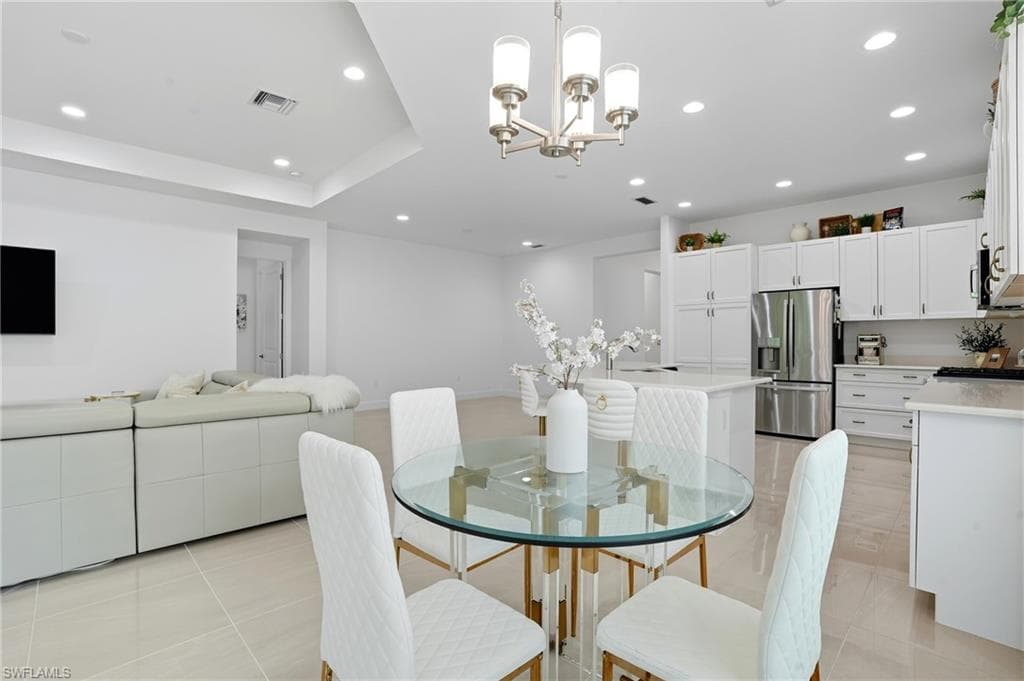 28604 Moraga Ln, Bonita Springs, FL 34135-9