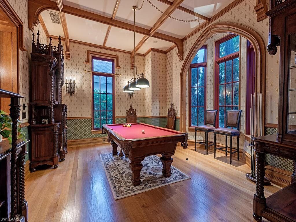 730 21st Ave S, Naples, FL 34102-43