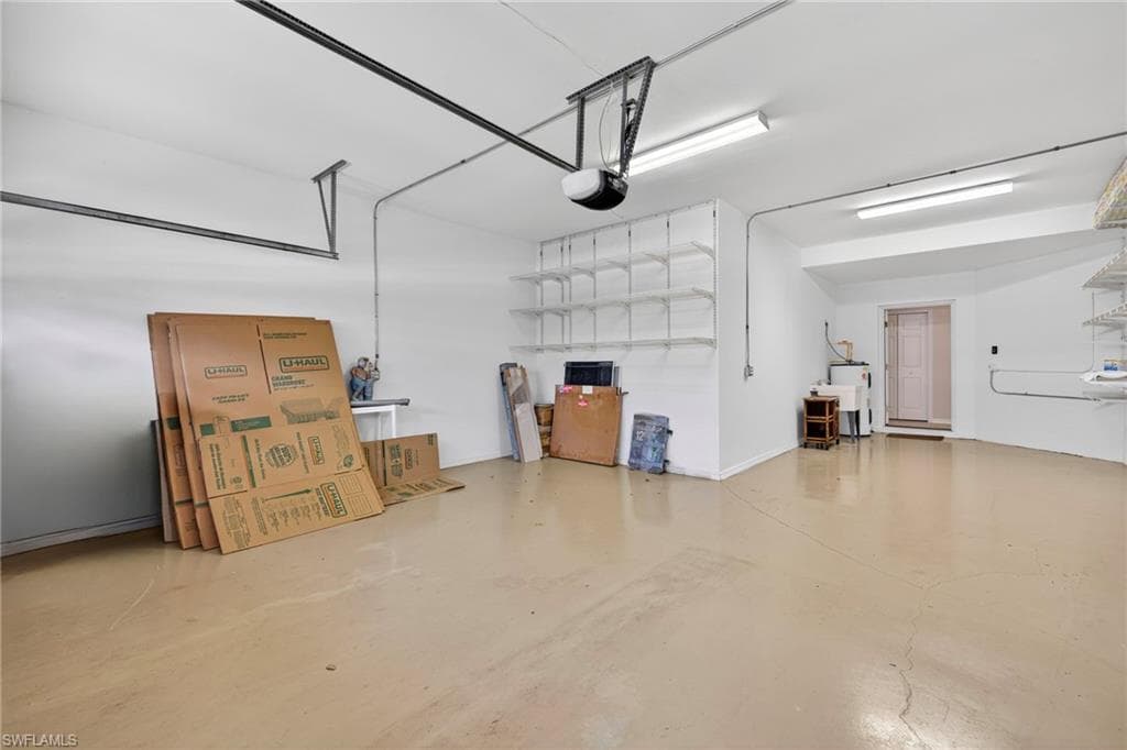 3962 Bishopwood Ct W 201, Naples, FL 34114-30