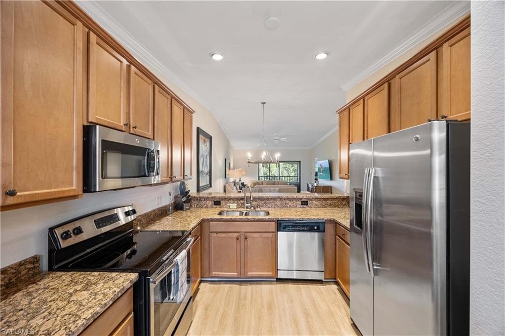 9832 Venezia Cir 1025, Naples, FL 34113-8