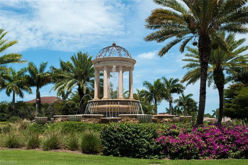 9832 Venezia Cir 1025, Naples, FL 34113-30