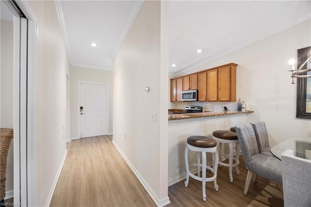 9832 Venezia Cir 1025, Naples, FL 34113-6