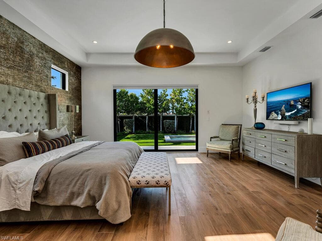 1251 Creech Rd, Naples, FL 34103-15