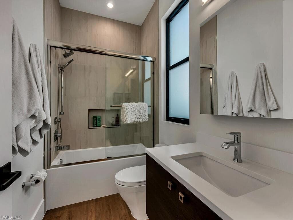 1251 Creech Rd, Naples, FL 34103-25