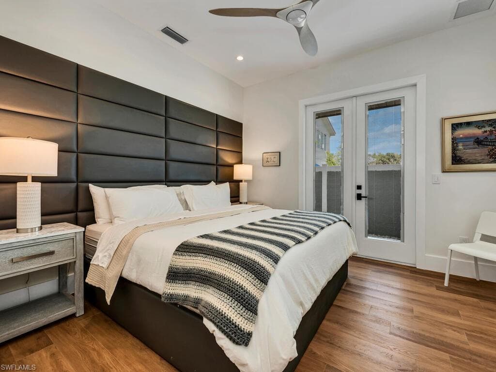 1251 Creech Rd, Naples, FL 34103-29